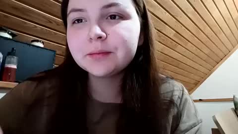 emilyar online show from April 20, 10:24 pm