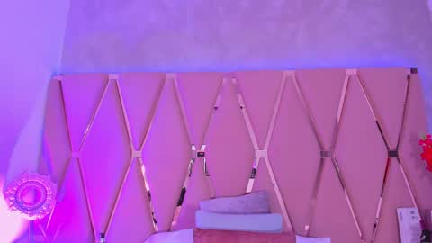 Emily online show from March 30, 2:55 am