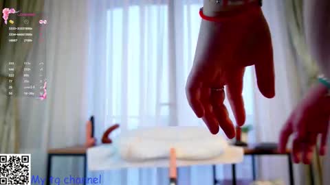 Snapshot of emilyfinne chatting on September 28, 4:41 am Emily Lovense is activeThere are legends that in this room all your wishes can come true Private is Open online show from September 28, 4:41 am
