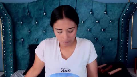 Emily online show from November 5, 8:14 pm