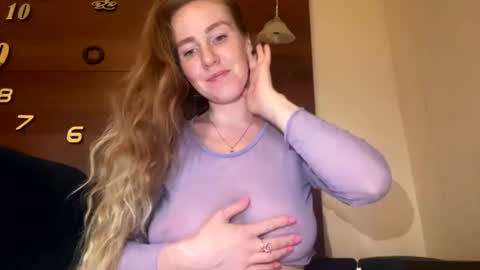 emilygibbes online show from July 2, 12:00 pm
