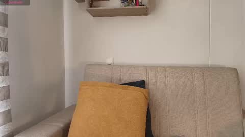 Emily online show from October 6, 3:07 pm