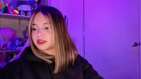 VALEEEN online show from April 25, 3:20 pm