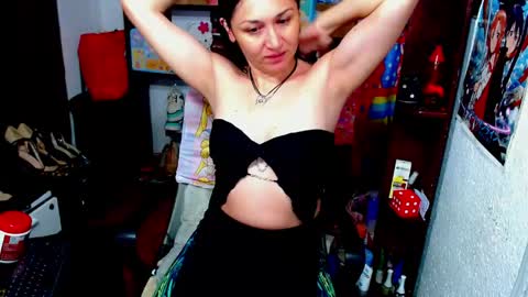 Nickole online show from April 15, 6:19 pm