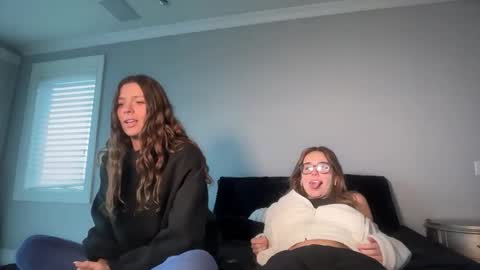 emilyparkerrr online show from February 9, 5:26 pm