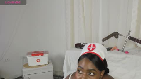 emilyrojas online show from November 1, 2:43 pm