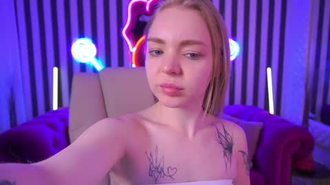  MY NAME IS Emily WELCOME EVERYONE I WILL BE HAPPY TO GIVE YOU WHAT YOU HAVE DREAMED OF FOR SO LONG online show from April 22, 6:10 am