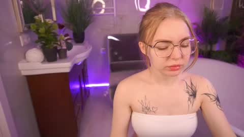  MY NAME IS Emily WELCOME EVERYONE I WILL BE HAPPY TO GIVE YOU WHAT YOU HAVE DREAMED OF FOR SO LONG online show from April 26, 6:11 am