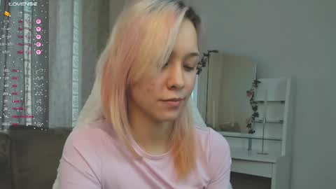 Betty online show from April 22, 2:52 am