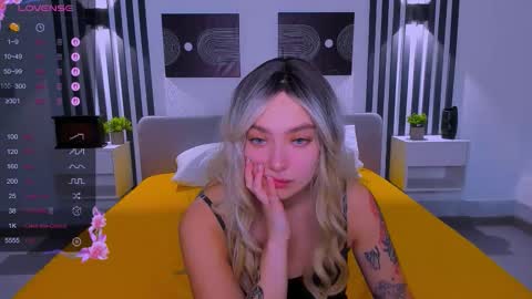 Emily online show from March 7, 3:46 am