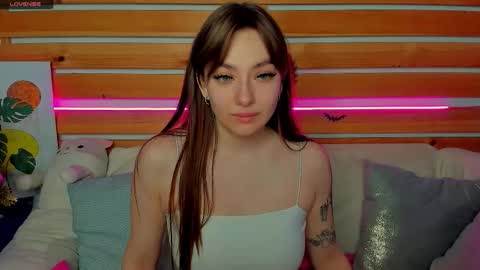 Emily online show from December 20, 8:18 am