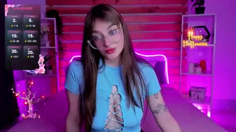 Emily online show from October 23, 8:09 am