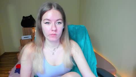 Emily online show from February 2, 3:43 am