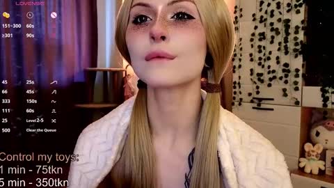 emimiy online show from October 1, 5:34 am