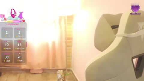 emma online show from March 28, 8:19 pm