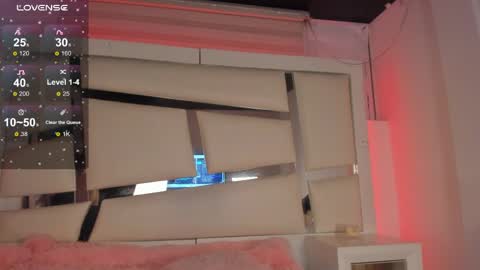 emma__js_ online show from April 22, 8:55 am