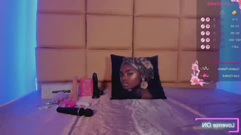 emma__js_ online show from June 2, 8:10 pm