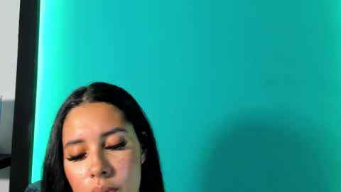 emma_ah online show from April 24, 9:06 pm