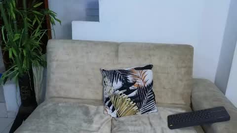 Emma Blue  modelo independiente online show from April 25, 3:42 am