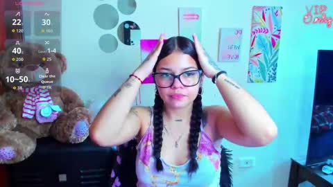 emma_boo_ online show from June 5, 3:07 pm