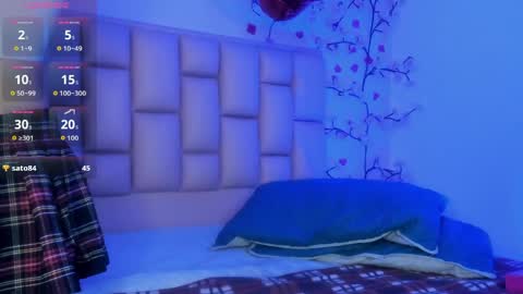 Emma Or you can call me cutie online show from April 22, 9:23 pm