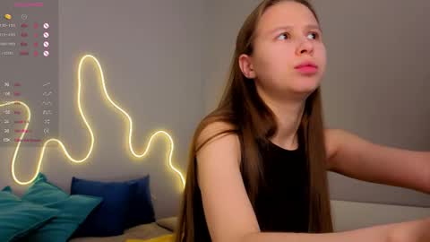 Emma online show from June 8, 1:50 am