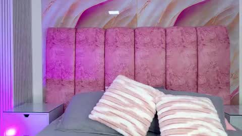 Emma online show from February 17, 3:06 am