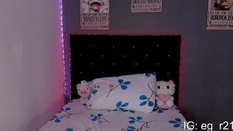 emma_grayys online show from July 18, 7:11 am