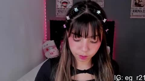 emma_grayys online show from July 20, 5:47 pm