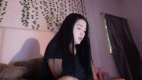 emma_johnson_ online show from September 9, 3:17 am