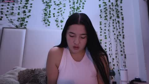 emma_johnson_ online show from November 11, 1:56 am