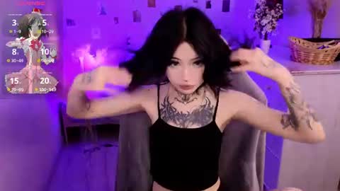 emma_kirks online show from June 16, 12:50 pm
