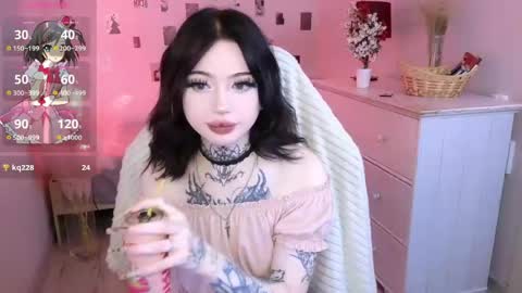 emma_kirks online show from June 9, 12:48 pm