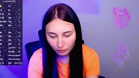 Snapshot of emma_loon chatting on October 4, 6:41 am Emma online show from October 4, 6:41 am