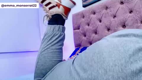 Emma Monserratt online show from February 7, 1:53 am