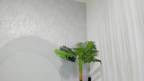 Emma Morgann online show from March 3, 11:27 am