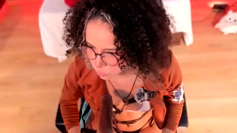     online show from February 11, 10:17 am