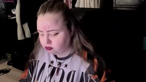 Emma Razumovskaya online show from November 8, 11:32 pm