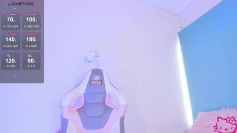 EMMA  online show from February 24, 6:50 pm