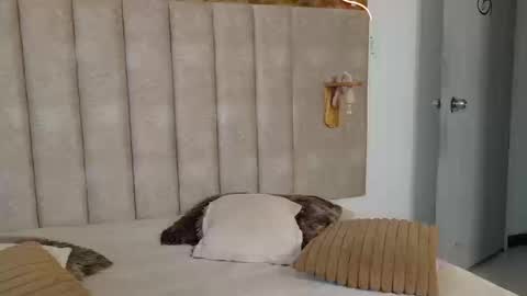 emma_visconti online show from September 9, 1:33 pm