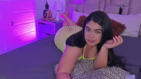 emma becket online show from November 13, 4:11 am