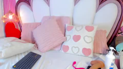 Welcome Im yosein  Your love is my passion activate it with your tips and enjoy with me online show from August 6, 11:22 pm