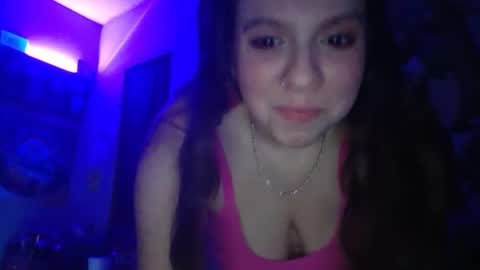 emmaeatsass online show from October 19, 6:37 am