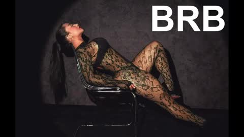 EMMA HILL online show from April 25, 1:41 pm