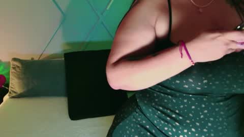  Emma  online show from June 11, 4:09 am