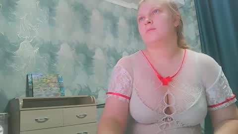 emmamelody online show from September 26, 1:47 am