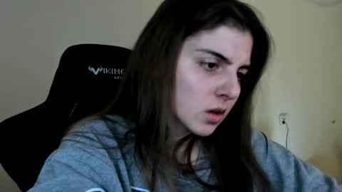 Emma online show from December 21, 8:57 pm