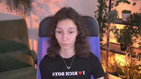 emmanuellbrown online show from June 4, 2:43 pm