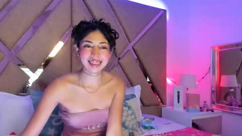 Emma online show from January 6, 2:59 am