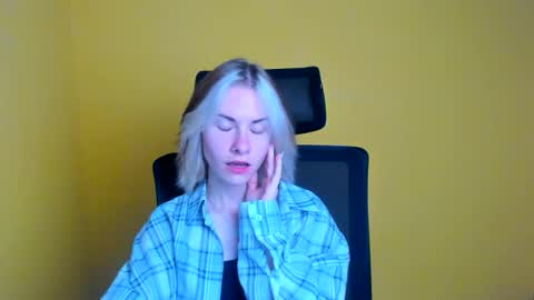 Emmi online show from September 10, 5:29 am